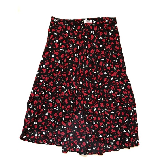 Tommy Printed Hem Detail Skirt - Picture 5 of 5